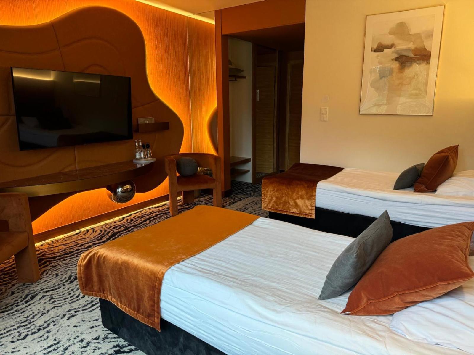 Bazuny Hotel&Spa Kościerzyna Exteriör bild