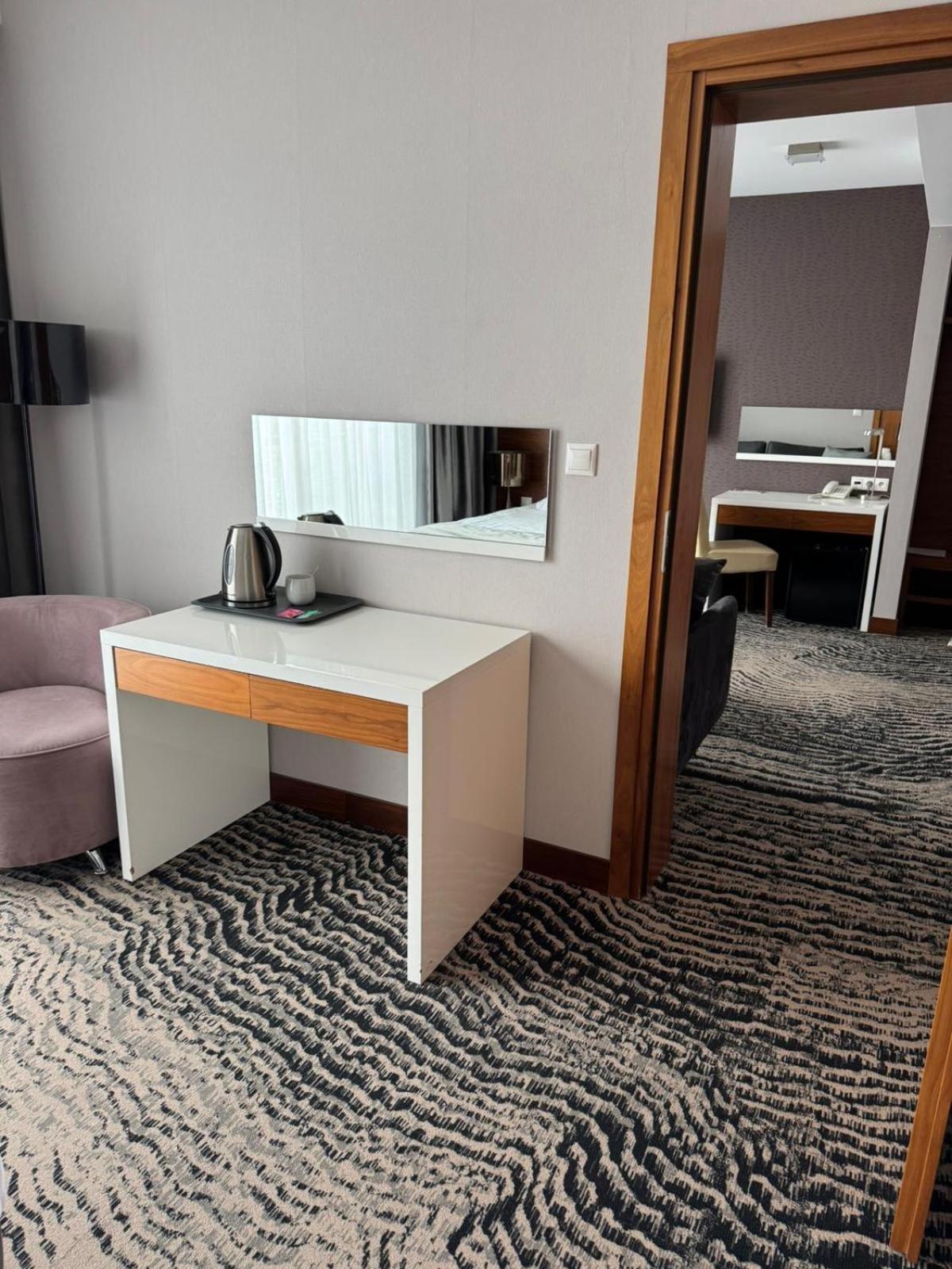 Bazuny Hotel&Spa Kościerzyna Exteriör bild